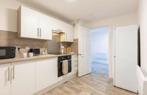 Fabulous 1 Bed Harbour-side Apartment with Balcony - Foto 14