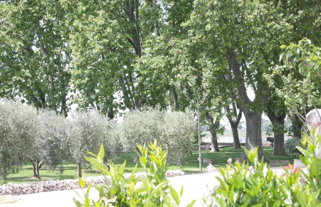 Beautiful Holiday Home with Hot Tub, Sauna & Monumental Fireplace - Photo 33