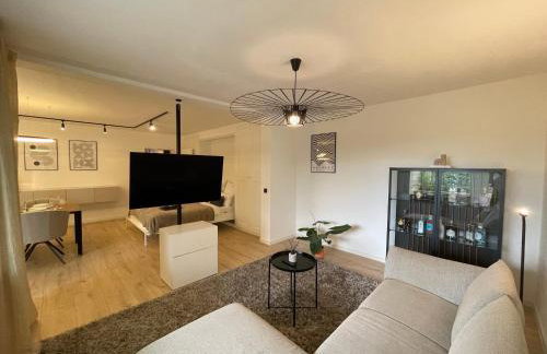 Großzügiges Wohnen mit Seeblick in Zentrumsnähe - Foto 12