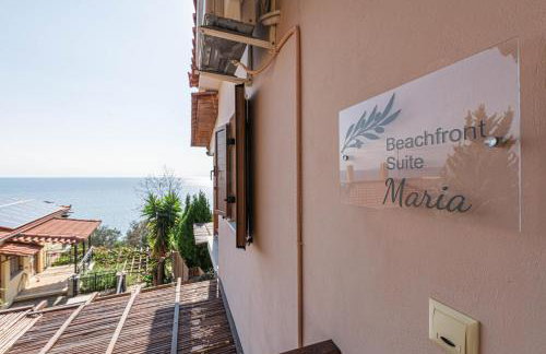 Paralio Astros Beachfront Suites - Photo 56