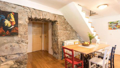 Holiday Home Haus mit modernem Interieur und einer alten Taverne by Interhome - Foto 2