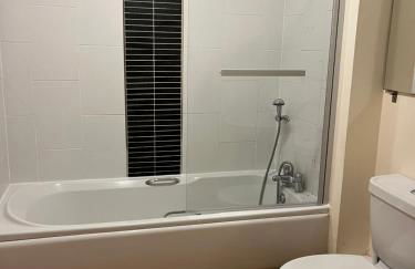 Spacious two bedrooms apartment for business and holiday - Foto 34