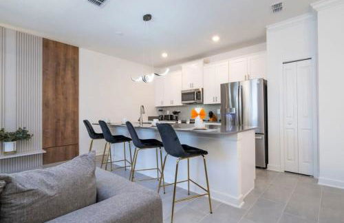 Wonderful 4Bd w Pool Close to Disney at Storeylake 2669 - Foto 42