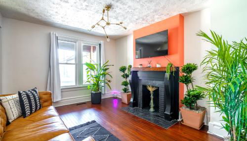 Jungle House Luxury Homes - Columbus Downtown Short North - Walk to Convention Center & Nationwide Arena - Sleeps up to 8 - Free Parking - Over 5,800 Five Stars - Foto 2