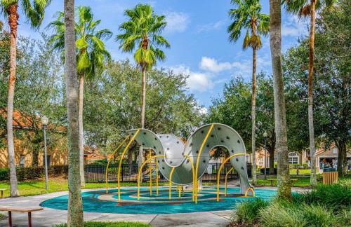 Disney Family Fun Resort, Pool and Game Room - Foto 63