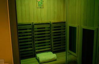 La Parenthèse Suites - appartement luxueux avec sauna et baignoire balnéo - Foto 3