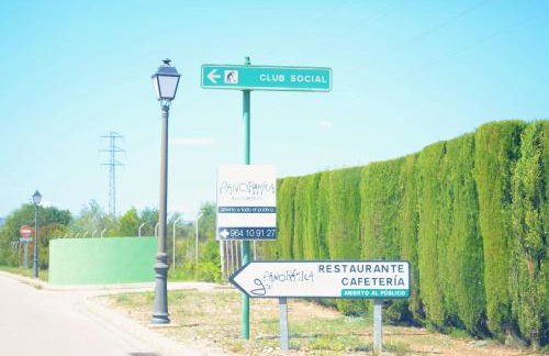 Espectacular Chalet Adosado para Vacaciones en Panorámica Golf Sant Jordi - Foto 49