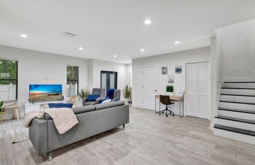 3BR 2.5BA Townhome-10 mins to FTL Beach and Downtown - Foto 29