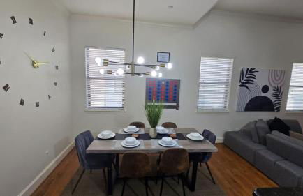 Game & Soak Retreat 3BR Private Jacuzzi Pool Table - Foto 43