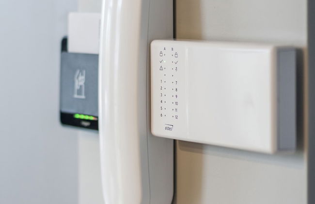 9010 Apartments - Photo 21