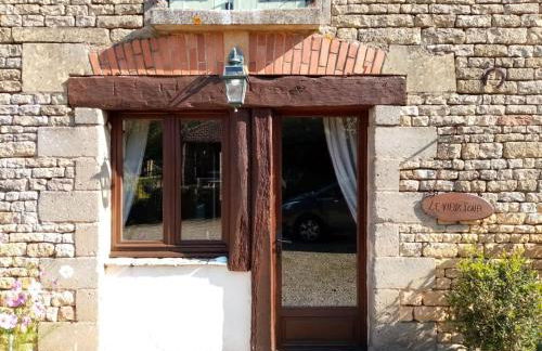 La Vieille Ferme: superbe complexe de 3 gîtes en pierre avec Piscine au coeur du Périgord Noir - Foto 6