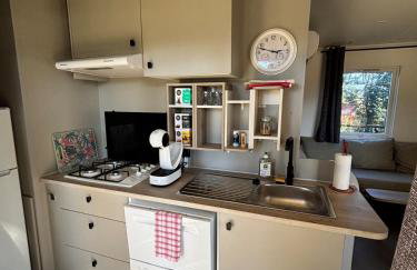 Mobil-home cosy Terrasse, soleil et piscine - Foto 10