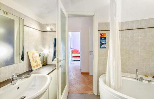 3 Bedroom Nice Home In Ne - Foto 23