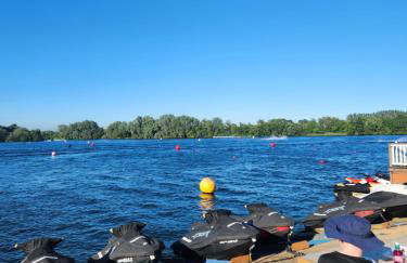 Tattershall lakes hot tub lodge breaks - Foto 3