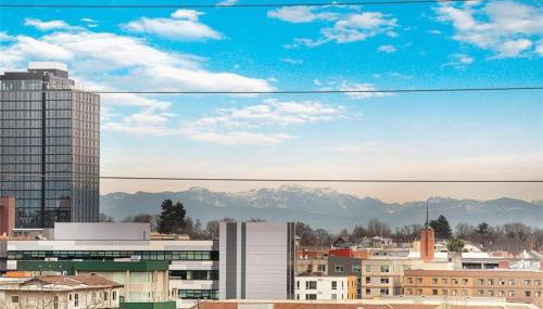 Rooftop Patio with Waterview, Private Garden & Grill 3BR 3BA- Modern Cityscape - Foto 4