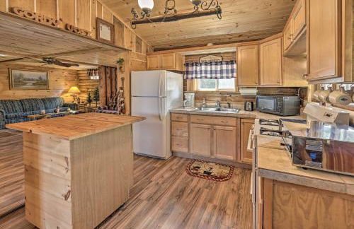 Arkdale Studio Cabin with On-Site ATV Trails! - Foto 2