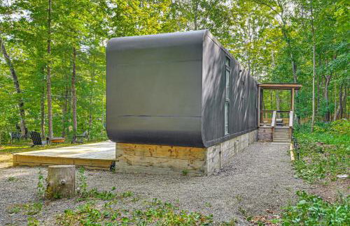 Waterfront Durham Getaway with Deck and Trails! - Foto 25