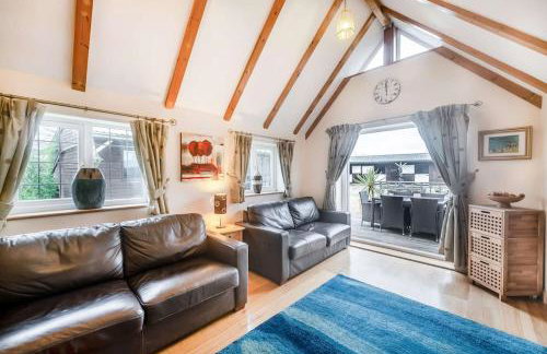 Country House - Pool Jacuzzi - Perfect for Celebrations, Work People - Foto 4