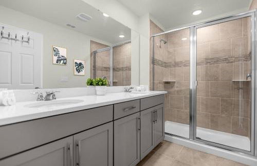 Upstay - Solara Resort Home w Pool BBQ Gamesroom - Foto 32