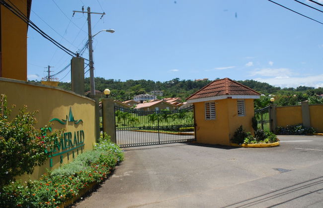 St Mary Mins Away From Ocho Rios 2 bed Ocean View Villa - Foto 32