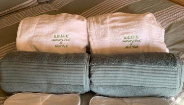 Killee Luxury pod and private hot tub - Foto 4