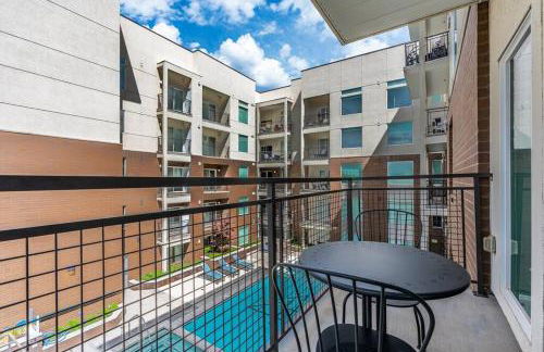 Gorgeous Central City 2BD 2BA - Foto 11