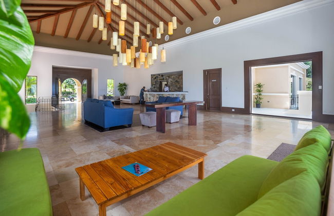 Pristine Bay Villa 1304 with large pool - 3 bedroom 3 Condo by RedAwning - Foto 13