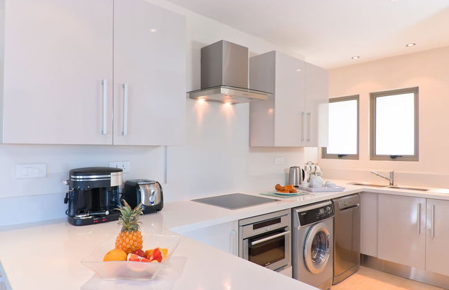 Bon Azur Beachfront Suites & Penthouses with LOV - Photo 19