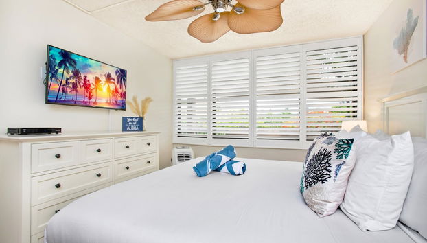 King Studio with Pool, Split AC, Across Kamaole II Beach Park - Foto 5, Habitación