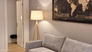 Vivienda Turística en Bilbao La Vieja con Wifi y Parking - Foto 2