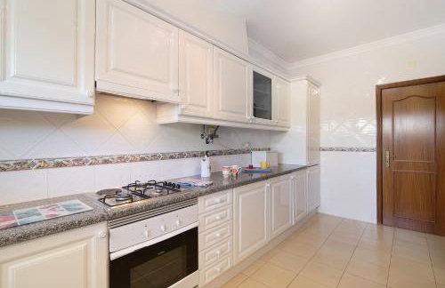 Yara Beach Apartments with Terrace - Foto 12