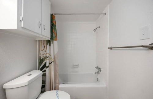 Towne Plaza Apartments #292 in the Galleria Area - Foto 18