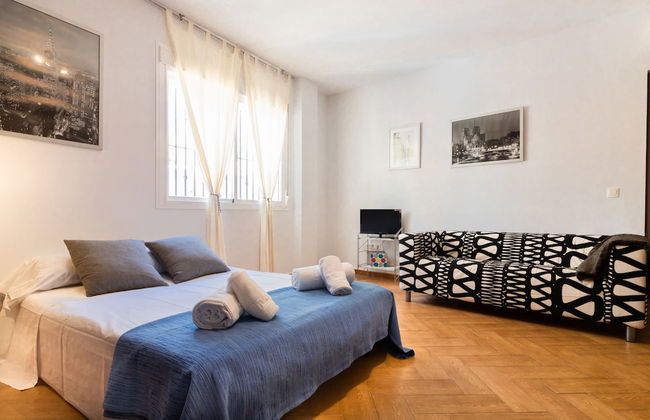 Sitito Escribano Apartment - Photo 70