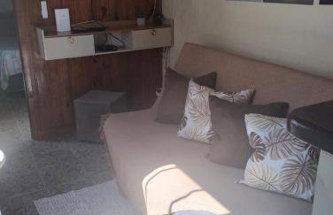 Kitnet Apto Aconchegante na praia do forte - Foto 2