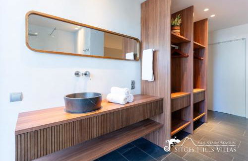 Stunning Villa Angeles with Private Pool and AC close to Sitges - Foto 28