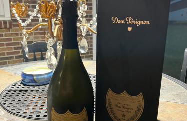 Rose Porch, Historic home on acre lot 25 min from Nashville - Photo 19