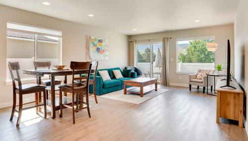 Charming Home with Mtn and Columbia River Views! - Foto 1