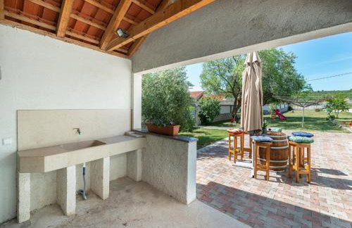 Holiday House Marina with pool - Foto 89