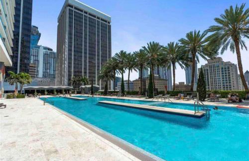 Luxury Building with Ocean Views in Downtown - Foto 17