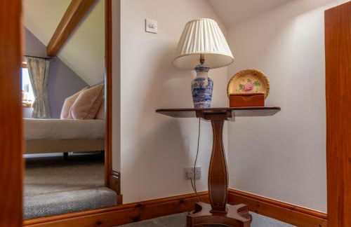 The Owl House with swimming pool and private hot tub - Foto 20