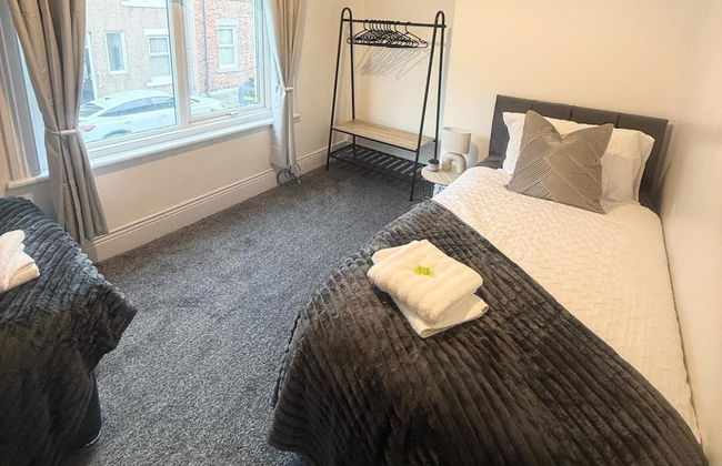 Relaxing Family Getaway in South Shields - Photo 1