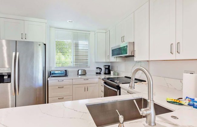 Plan Your Hawaii Vacay at Grace's Oasis! - Foto 14