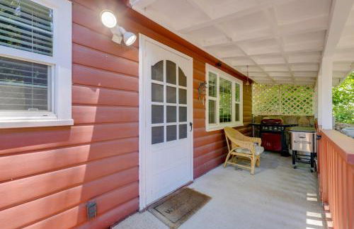 Vintage Snow White Cottage about 2 Miles to Village! - Foto 22