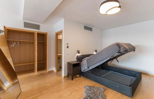 Loft moderno con terraza y piscina en Valencia - Foto 26