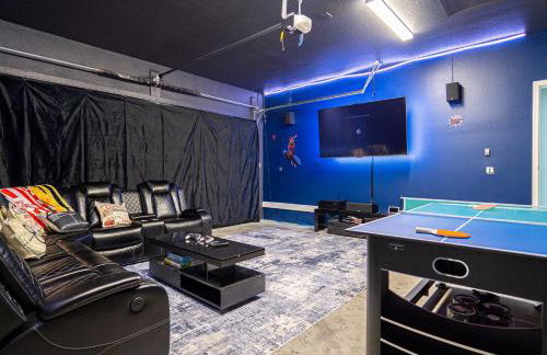 Luxury Tampa Home with Game Room and Theater - Foto 1