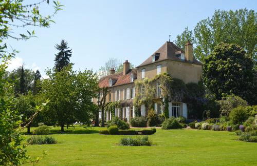 Mansion in Champvert with Pond View Terrace - Foto 19