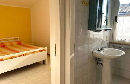 Fano, trilocale con terrazzino a 30mt dal mare - F006 - Foto 11