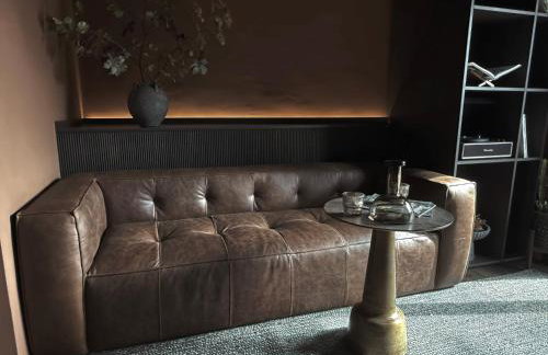 Curated Barrio Stay with Salt-Spun Magic Debut Mid March - Foto 10