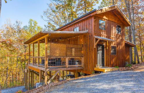 Cozy Cabin Retreat w/ Hot Tub & Nature Views - Foto 34