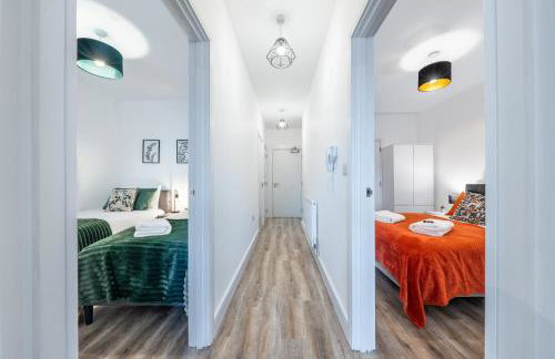 Potters Bar 2 Bed Apartment - Free Parking - Private Bathroom - Long Stay Ideal for Contractors - Foto 6